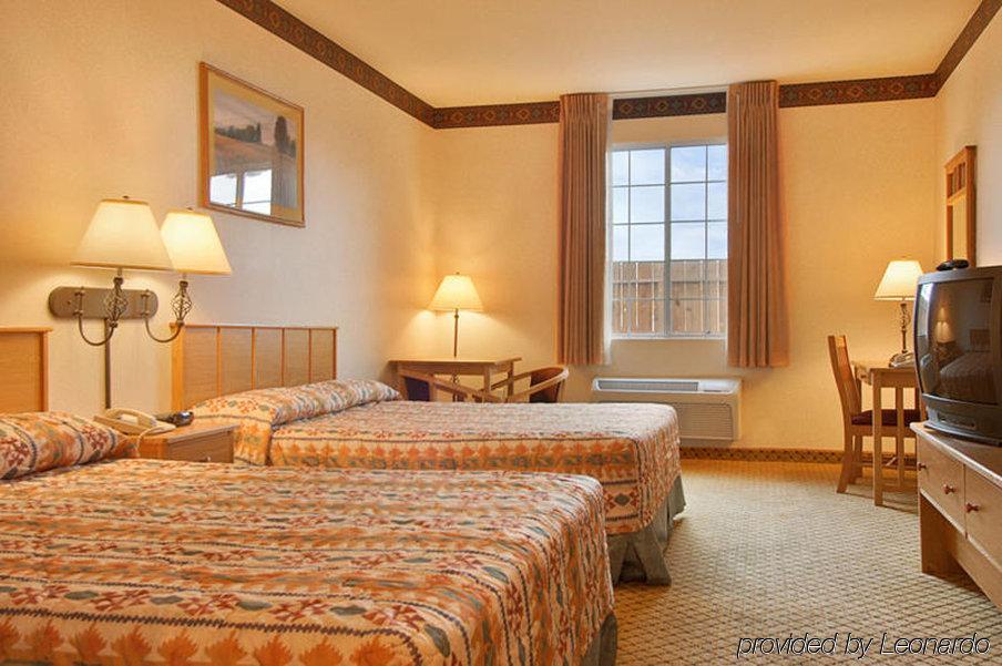 The Inn At Rolling Hills Casino & Resort Corning Ruang foto