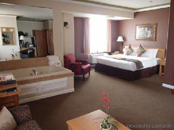 The Inn At Rolling Hills Casino & Resort Corning Bagian luar foto